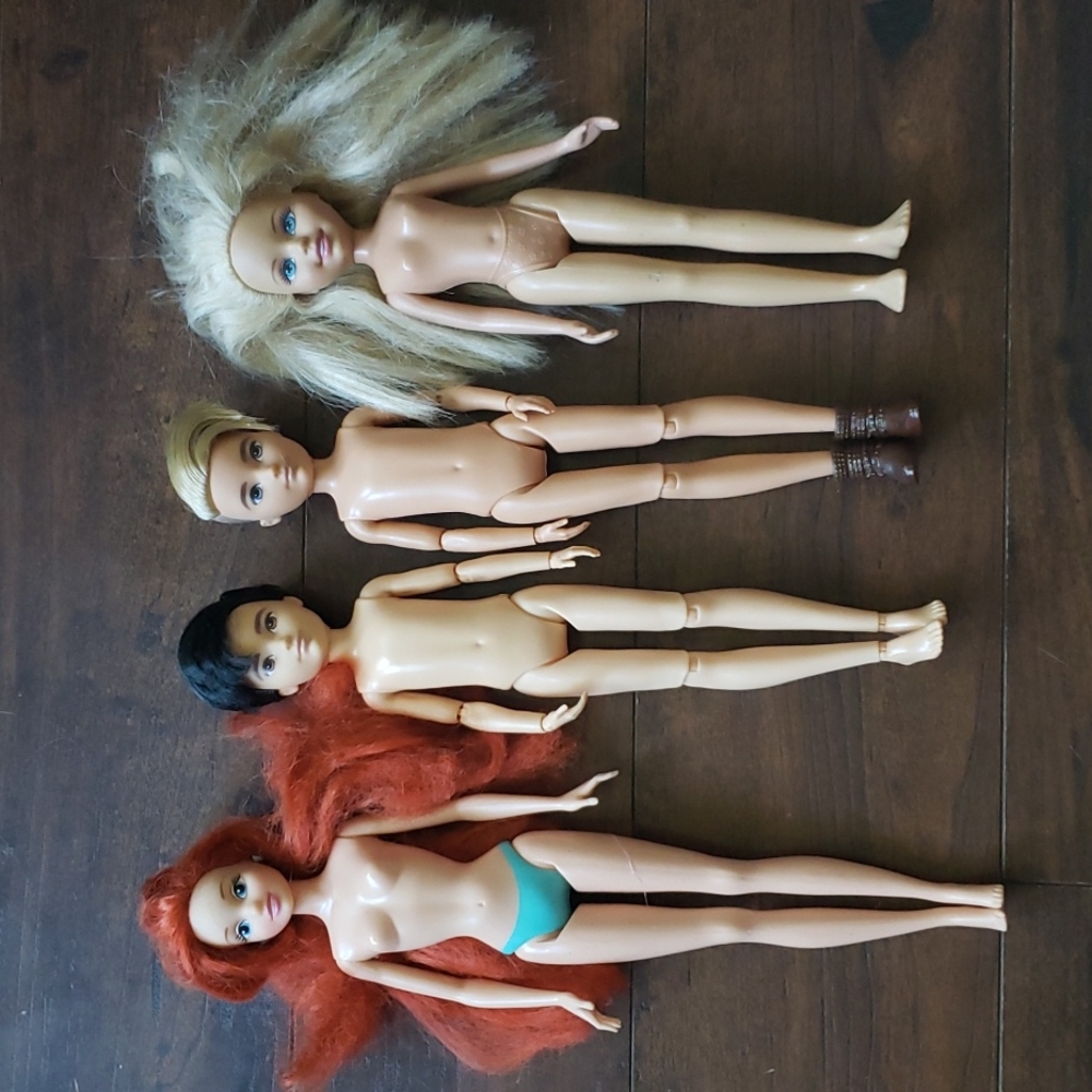 Doll lot